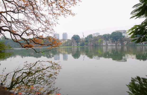 Hoan Kiem Lake